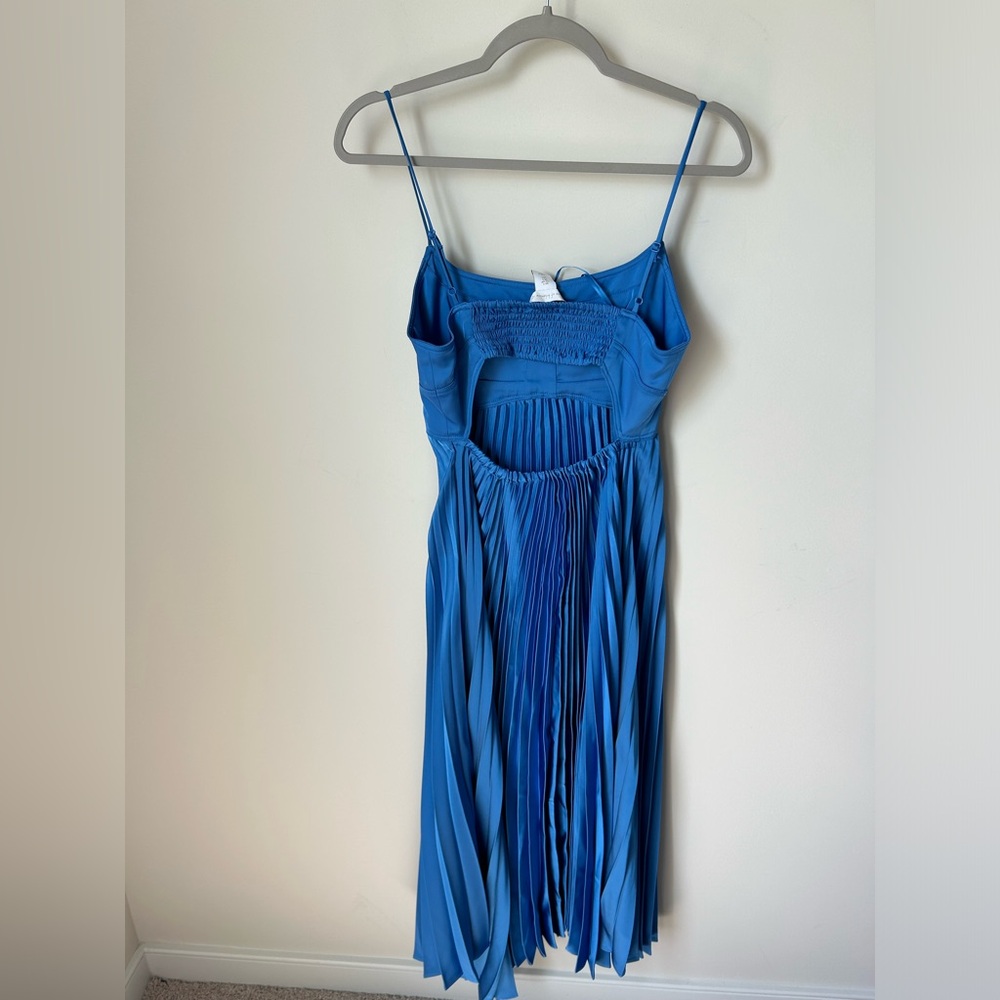 HOH1960 Blue Pleated Cutout Back Midi Dress - Picture 2 of 5